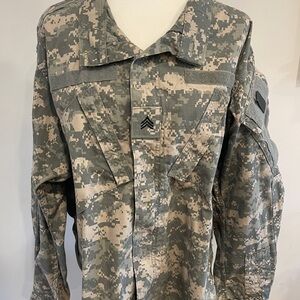 U.S. Army Digital Camo Field Jacket in Green and Tan